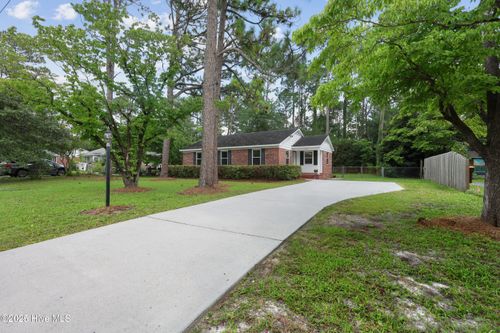 410 N Crestwood Dr, Wilmington, NC, 28405-2610 | Card Image