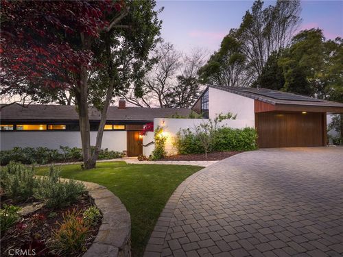 7 Cinchring Rd, Rolling Hills, CA, 90274-5009 | Card Image