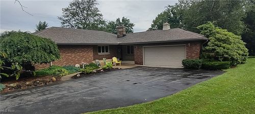 1648 Highland Ln, Ashtabula, OH, 44004-2009 | Card Image