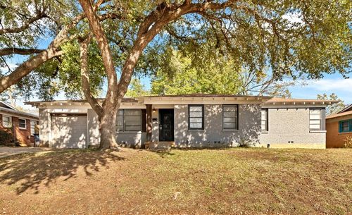 6833 Norma St, Fort Worth, TX, 76112-5616 | Card Image