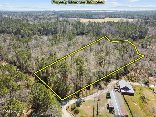 310 Clearview Dr, Holly Ridge, NC, 28445-7786 | Card Image