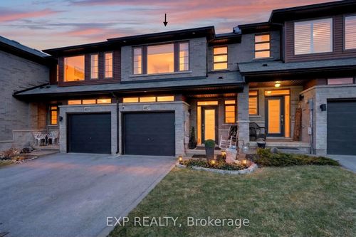 4037 Crown St, Beamsville, ON, L3J0S2 | Card Image