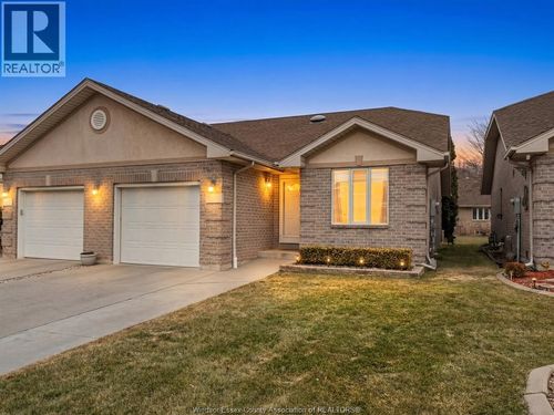 1942 Castleton Ave, Windsor, ON, N8P1P6 | Card Image