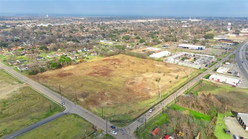 0 31st St N, Texas City, TX, 77590 | Card Image