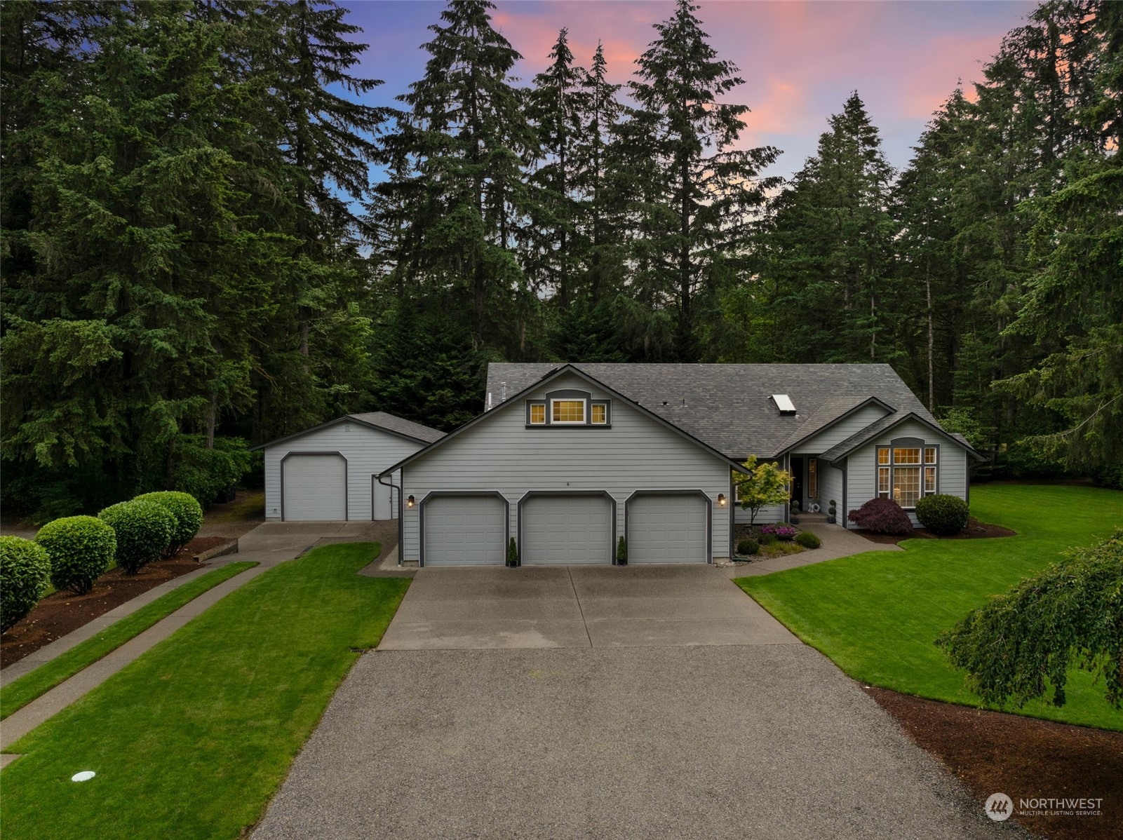 40th Ct, Olympia, WA 98516