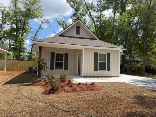 1011 S Pine St, Hammond, LA, 70403-5040 | Card Image