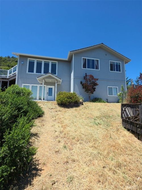 8115 Mountain Crest Dr, Kelseyville, CA, 95451-9052 | Card Image