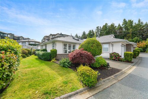 17-6595 Groveland Dr, Nanaimo, BC, V9V1S6 | Card Image