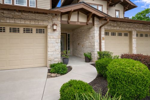 1702-2930 Grand Oaks Loop, Cedar Park, TX, 78613-4377 | Card Image