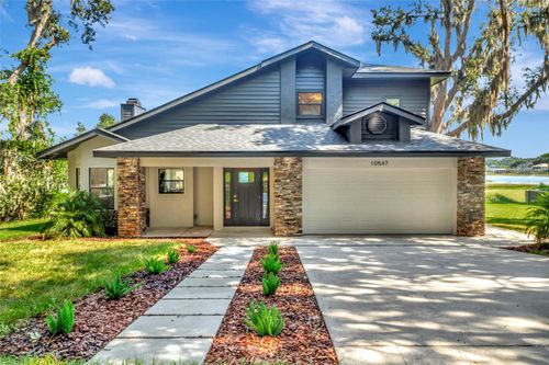 10547 Lakeshore Dr, CLERMONT, FL, 34711-9357 | Card Image