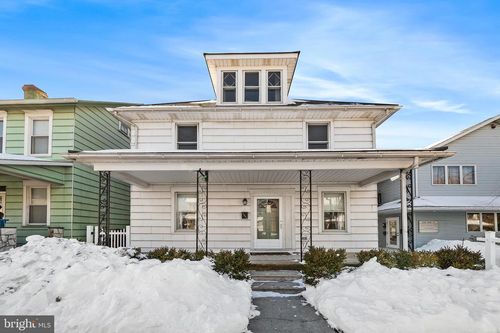 1352 Main St, NORTHAMPTON, PA, 18067-1612 | Card Image