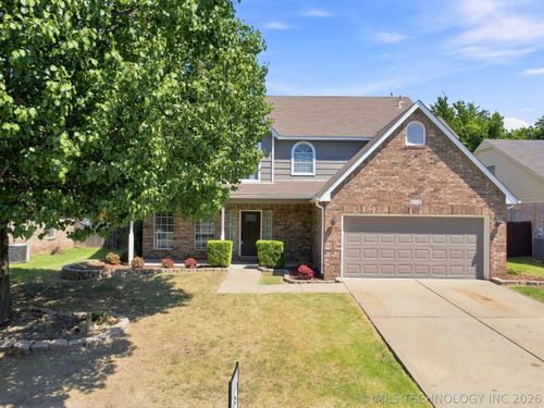 3108 W Hartford St, Broken Arrow, OK, 74012-2189 | Card Image