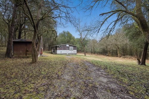 165 Holmes Gap Rd, Brush Creek, TN, 38547-5040 | Card Image