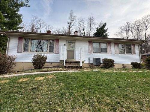 54138 Highview Row, Martins Ferry, OH, 43935-1175 | Card Image