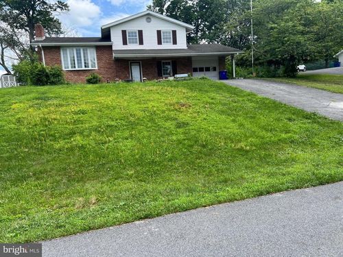 4510 Willow Tree Dr, MIDDLETOWN, MD, 21769-7607 | Card Image