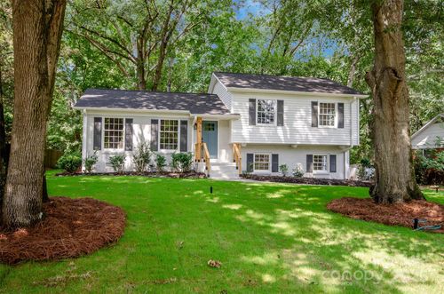 6706 Queensberry Dr, Charlotte, NC, 28226-7651 | Card Image