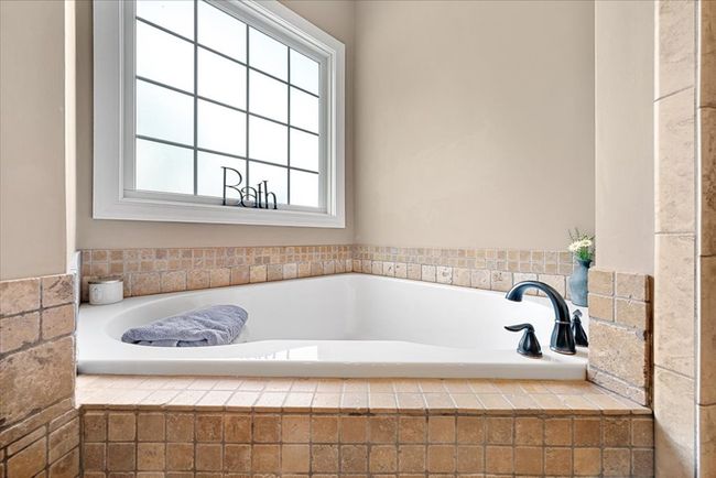 20118 Heron Cir, House other with 4 bedrooms, 4 bathrooms and 4 parking in Abingdon VA | Image 44