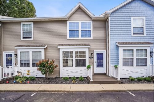unit-b-3258 Woodland Trl, Cortland, OH, 44410-9264 | Card Image