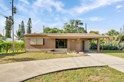 110 Nw 5th Ct, Boynton Beach, FL, 33435-3743 | Card Image