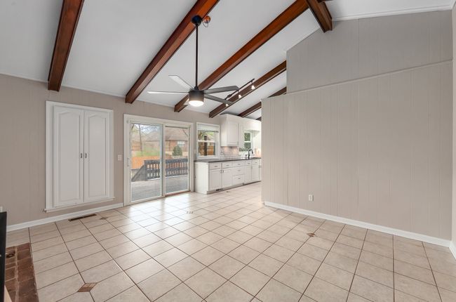 596 Russell Rd, House other with 3 bedrooms, 2 bathrooms and 3 parking in Jackson TN | Image 25