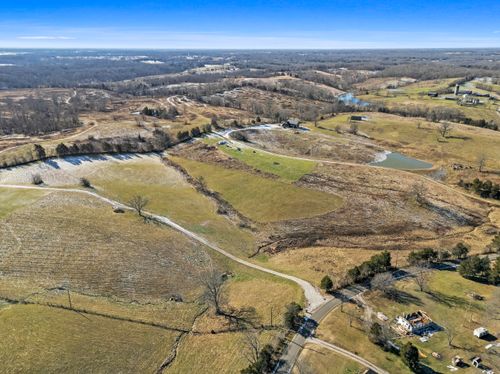 2011 Mill Creek Pike, Lawrenceburg, KY, 40342-9003 | Card Image