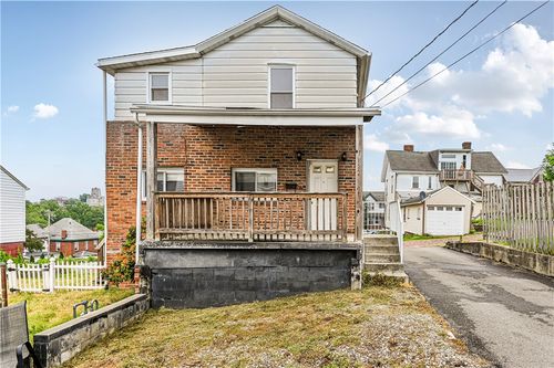 46 Hammer Way, Greensburg, PA, 15601-2231 | Card Image