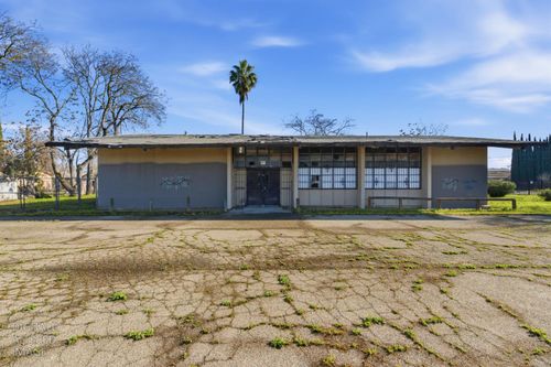 1807 E 10th Street, Stockton, CA, 95206 | Card Image