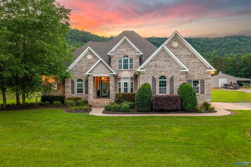 7805 Owls Hollow Rd, Gadsden, AL, 35901-4714 | Card Image