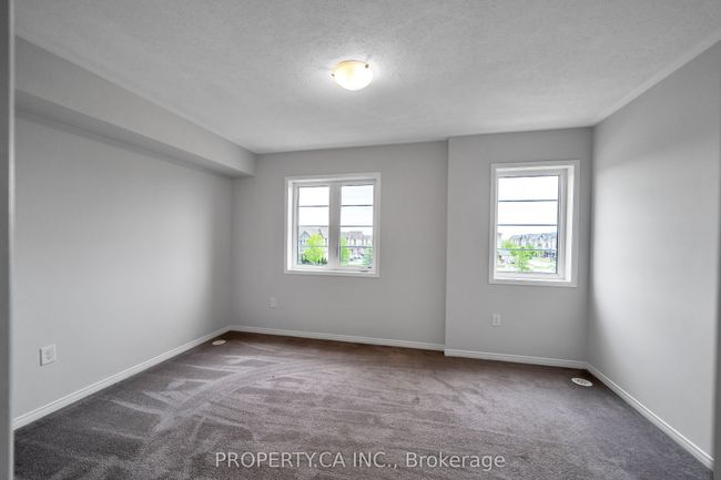 2564 Rosedrop Path, Condo with 4 bedrooms, 3 bathrooms and 1 parking in Oshawa ON | Image 22