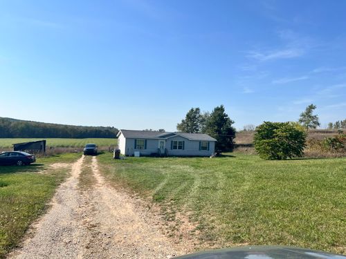 4897 S 64th Ave, New Era, MI, 49446-9740 | Card Image