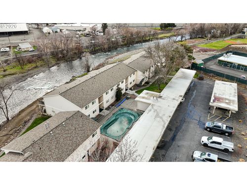 1900 Nw Carden Ave, Pendleton, OR, 97801-1195 | Card Image