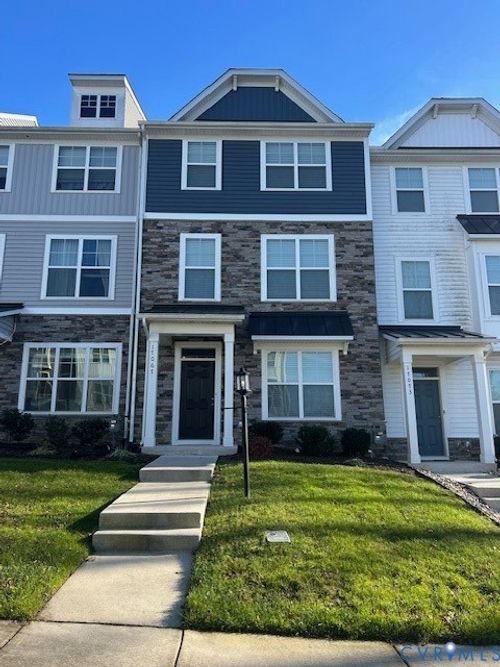 17067 Thornapple Ct, Moseley, VA, 23120-2349 | Card Image