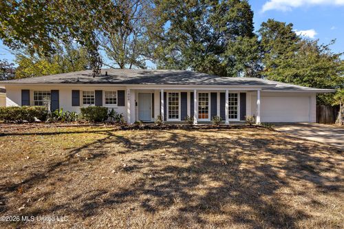 1404 Plantation Blvd, Jackson, MS, 39211-2714 | Card Image