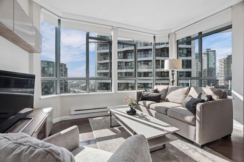 1306-1383 Howe St, Vancouver, BC, V6Z2R5 | Card Image