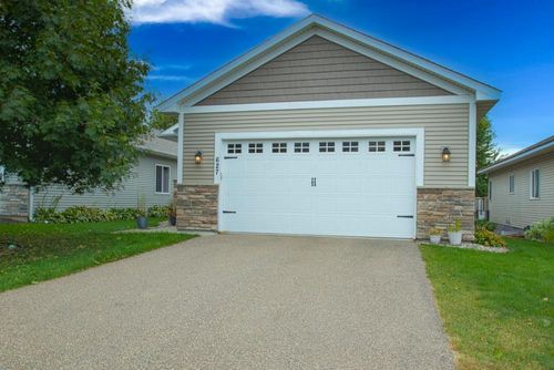 627 Tiffany Ln, Waconia, MN, 55387-4548 | Card Image