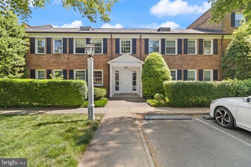 4-5102 Columbia Pike, ARLINGTON, VA, 22204-3261 | Card Image