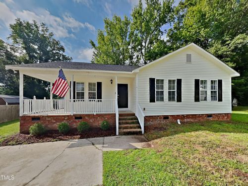 1331 Sasswood Ln, Zebulon, NC, 27597-2158 | Card Image
