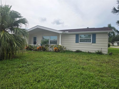 2055 Norfolk Dr, HOLIDAY, FL, 34691-4644 | Card Image