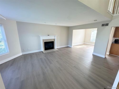 8147 Fox Tail Ct, Ypsilanti, MI, 48197-9259 | Card Image
