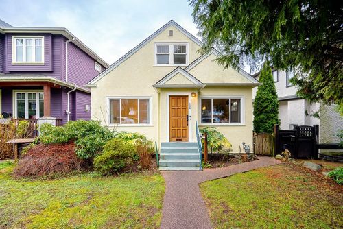 134 W 40th Ave, Vancouver, BC, V5Y2R2 | Card Image