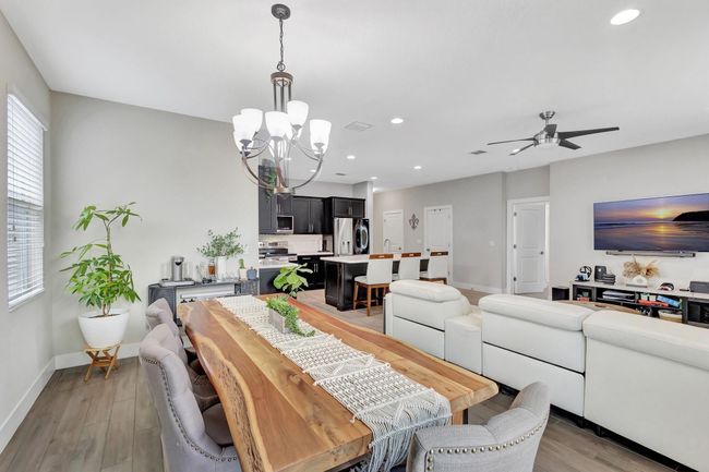 92 Palmetto Ln, House other with 4 bedrooms, 3 bathrooms and null parking in Royal Palm Beach FL | Image 17
