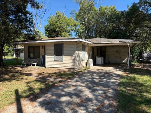 122 Henrietta St, West Orange, TX, 77630-5305 | Card Image