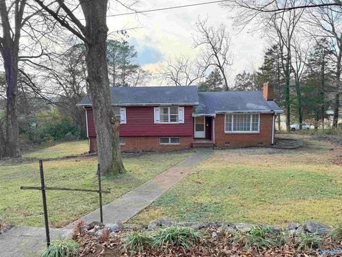 8004 Camille Drive Se, Huntsville, AL, 35802 | Card Image