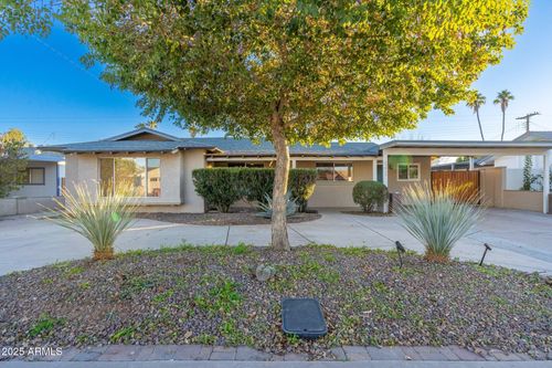 8213 E Whitton Ave, Scottsdale, AZ, 85251-5823 | Card Image