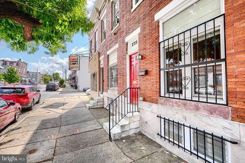2715 E Monument St, BALTIMORE, MD, 21205-2632 | Card Image