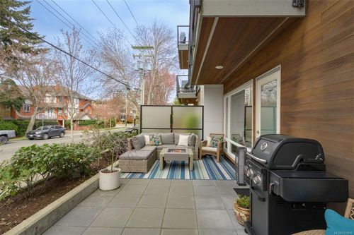 102-300 Michigan St, Victoria, BC, V8V1R5 | Card Image