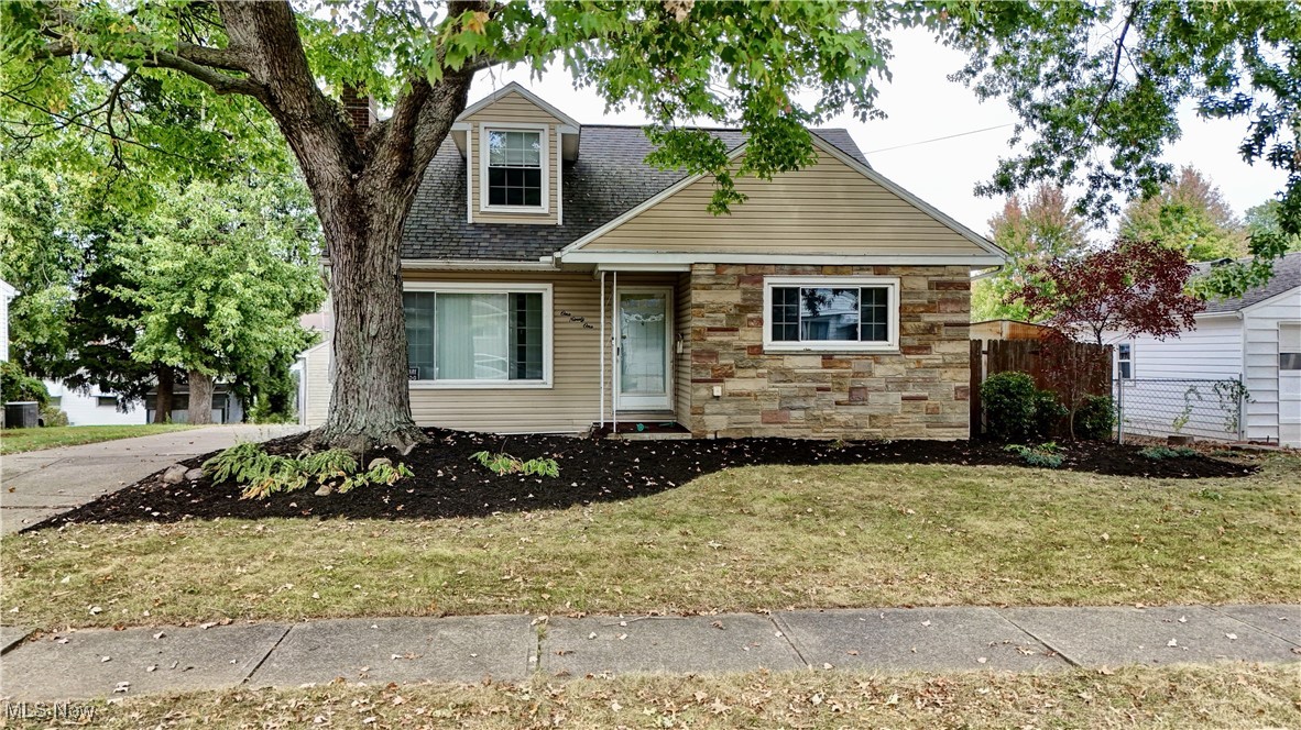Ralston Ave, Akron, OH 44301