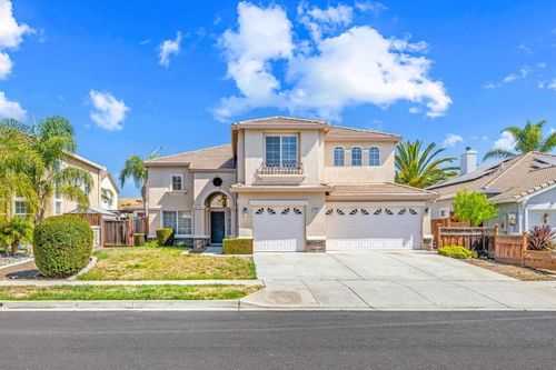 1515 Dovetail Way, Gilroy, CA, 95020 | Card Image