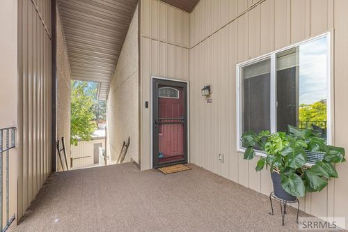 78-1376 Three Fountains Dr, Idaho Falls, ID, 83404-5642 | Card Image