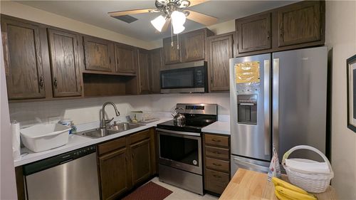 apt-104-21 Vista Gardens Trl, Vero Beach, FL, 32962-1721 | Card Image